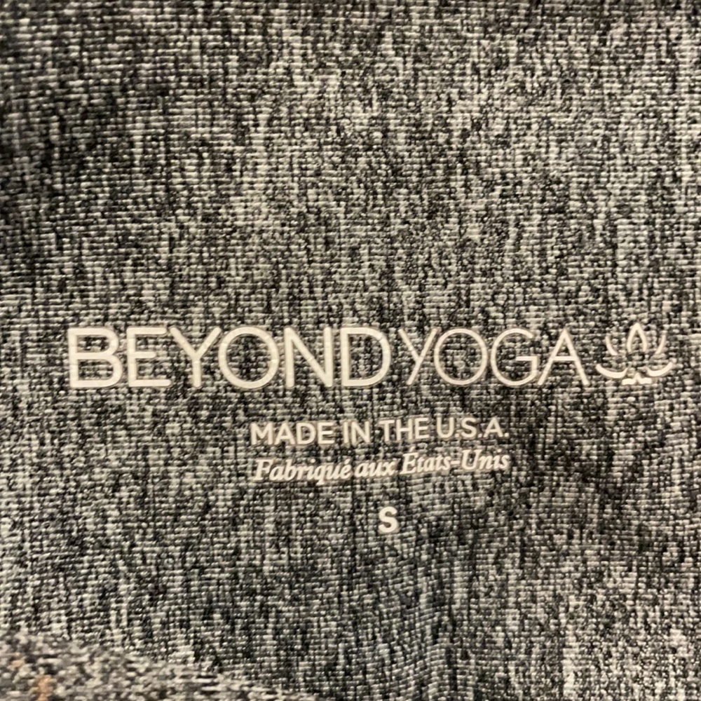 Beyond Yoga, full length, leggings. - Picture 3 of 3